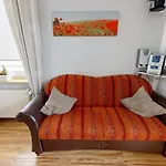Rosa 02 Apartment Binz